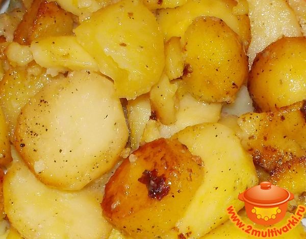 Картошка с сосисками в мультиварке